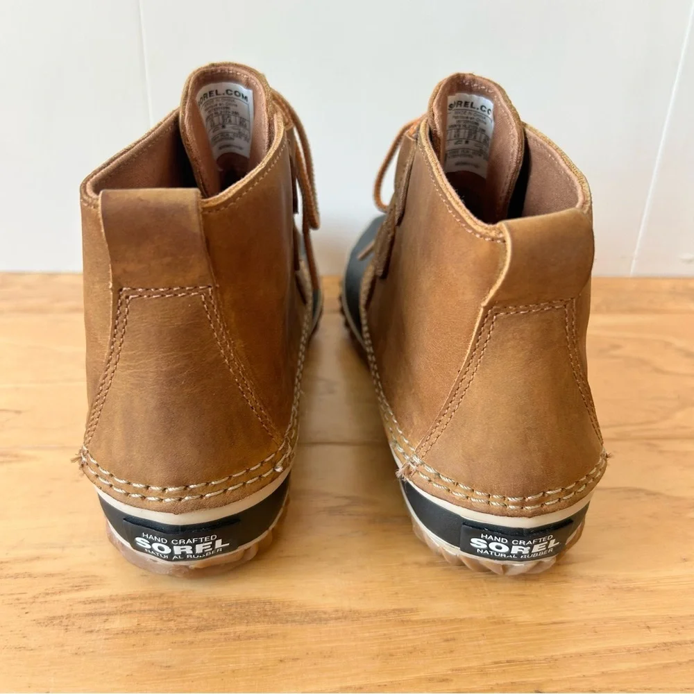 Sorel Out & About Leather Snow Boot 6.5 Tan Black Rubber Lace Up Waterproof